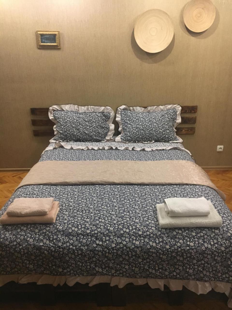 Appartement Kvartira Na Krakivskiy 12 , 52 à Kiev Extérieur photo
